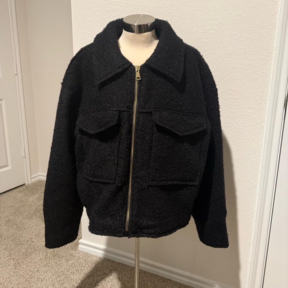 Oversized Cozy Black Jacket